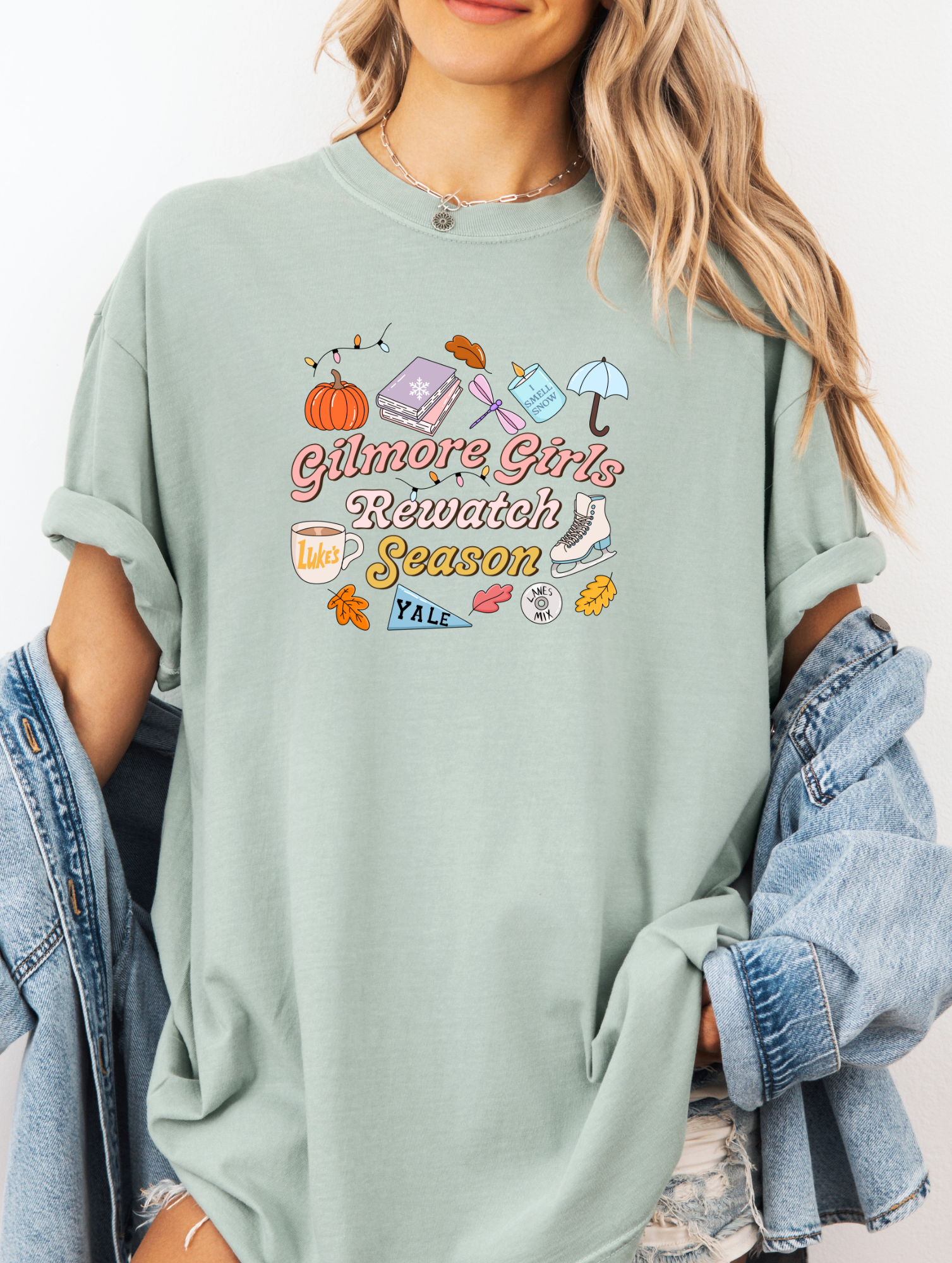 GG Rewatch Season Graphic Tee