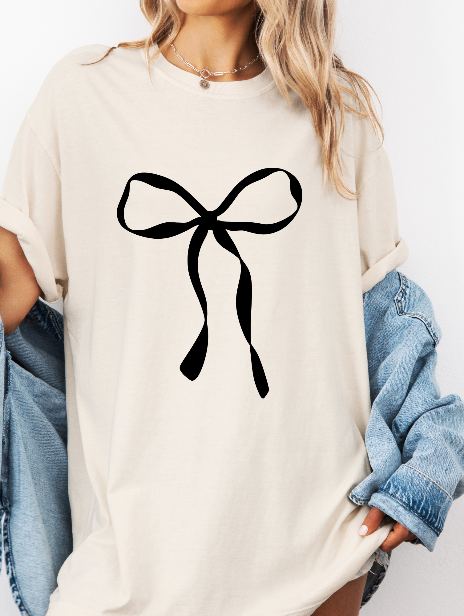 Dainty Bow Graphic Top